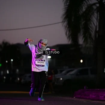 Runner Photo 7898003