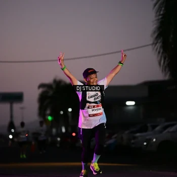 Runner Photo 7898021