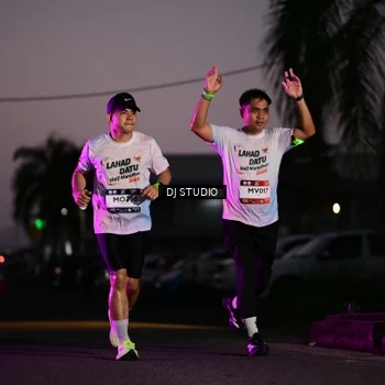 Runner Photo 7898034