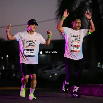 Runner Photo 7898040