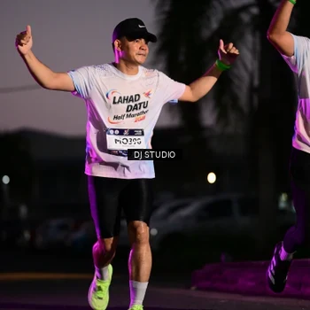 Runner Photo 7898044