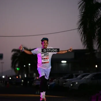 Runner Photo 7898057