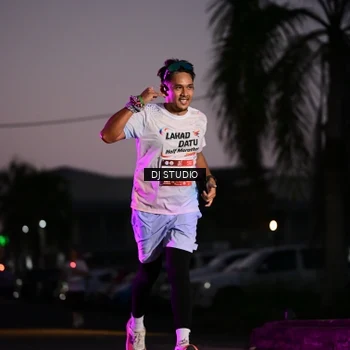 Runner Photo 7898065