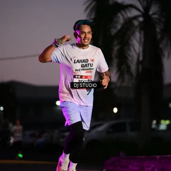 Runner Photo 7898069