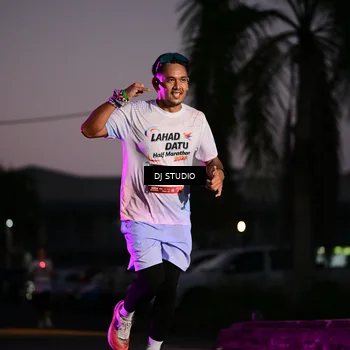 Runner Photo 7898070