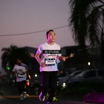 Runner Photo 7898093