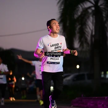 Runner Photo 7898097