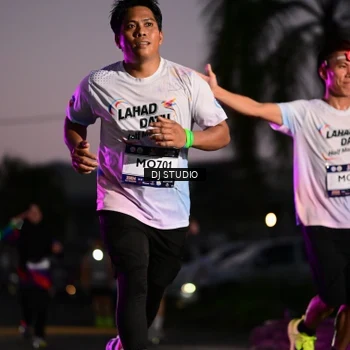 Runner Photo 7898116