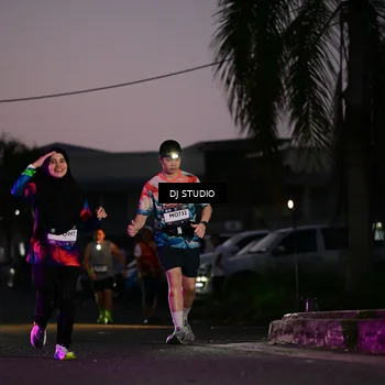 Runner Photo 7898117