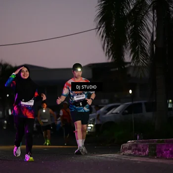 Runner Photo 7898124