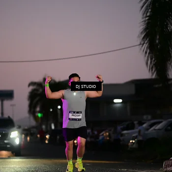Runner Photo 7898154