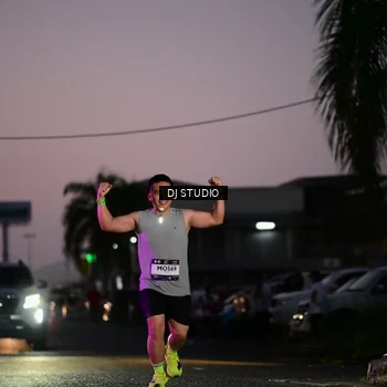 Runner Photo 7898157