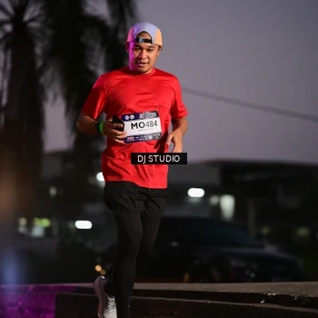 Runner Photo 7898171