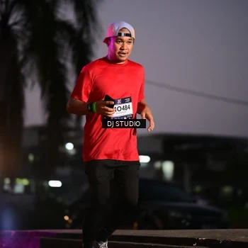 Runner Photo 7898175