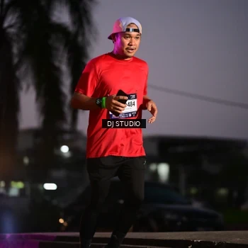 Runner Photo 7898176