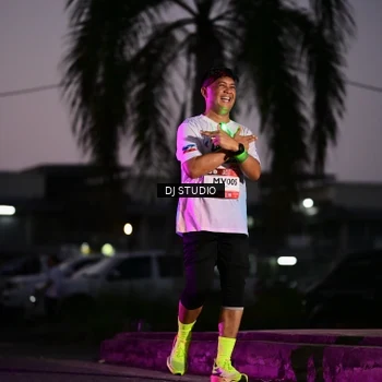 Runner Photo 7898191