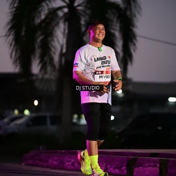 Runner Photo 7898193
