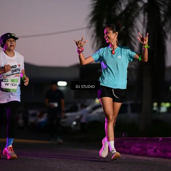 Runner Photo 7898218