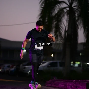Runner Photo 7898238