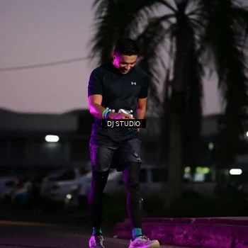 Runner Photo 7898244