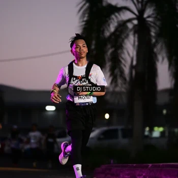 Runner Photo 7898255