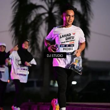 Runner Photo 7898268