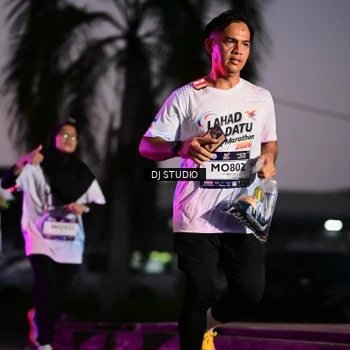 Runner Photo 7898276