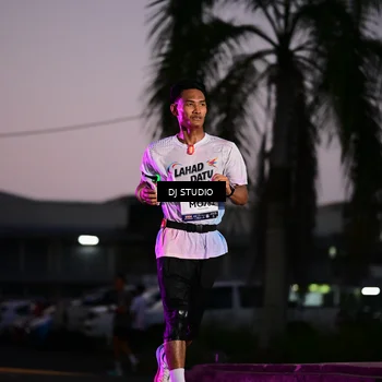 Runner Photo 7898291
