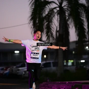 Runner Photo 7898311