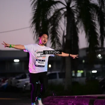 Runner Photo 7898313