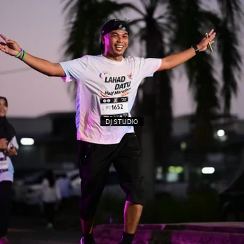 Runner Photo 7898335