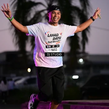 Runner Photo 7898338