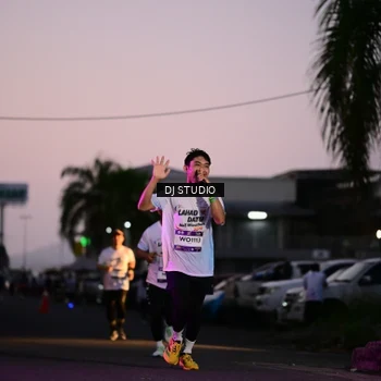 Runner Photo 7898387