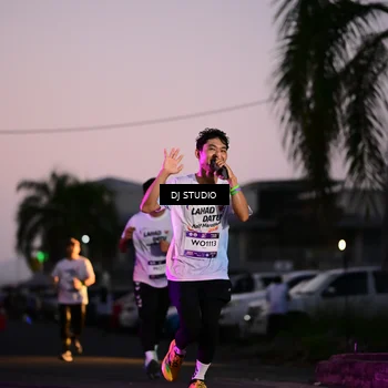 Runner Photo 7898391