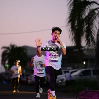 Runner Photo 7898392