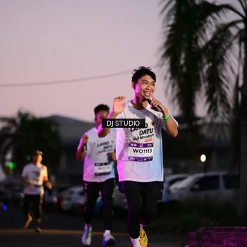 Runner Photo 7898395