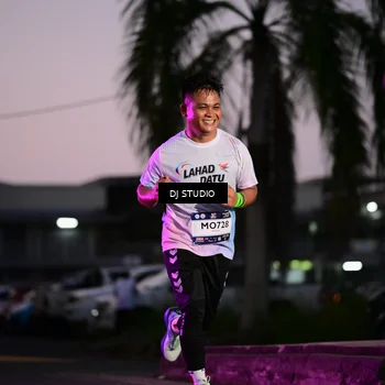 Runner Photo 7898398