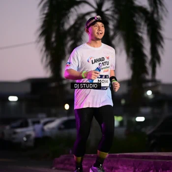 Runner Photo 7898414