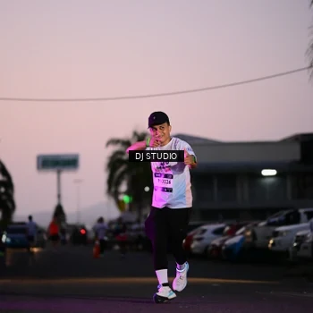 Runner Photo 7898416