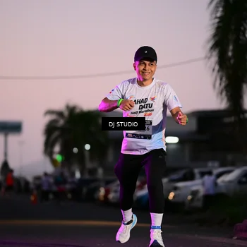 Runner Photo 7898424