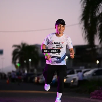 Runner Photo 7898426