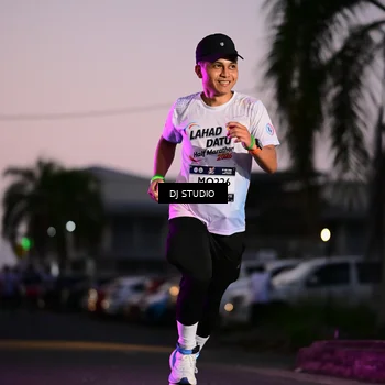 Runner Photo 7898429