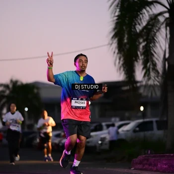 Runner Photo 7898430