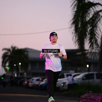 Runner Photo 7898465