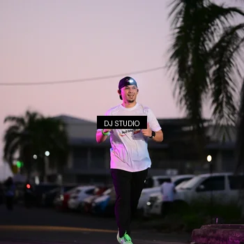 Runner Photo 7898466