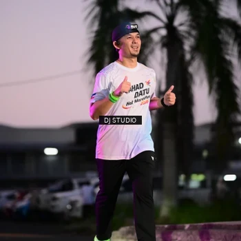 Runner Photo 7898474