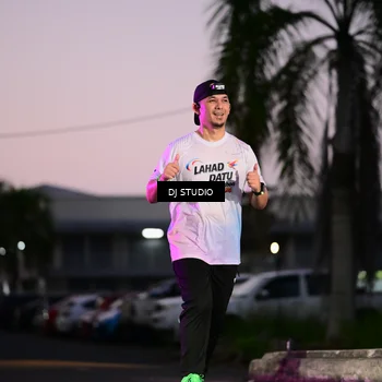 Runner Photo 7898475