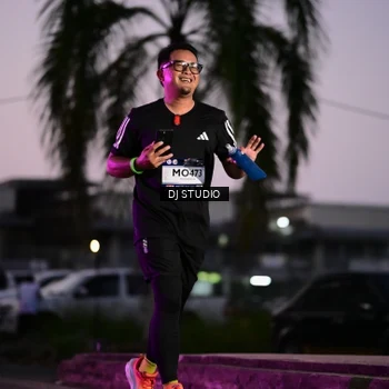 Runner Photo 7898499