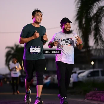 Runner Photo 7898518