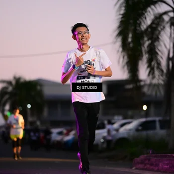 Runner Photo 7898528